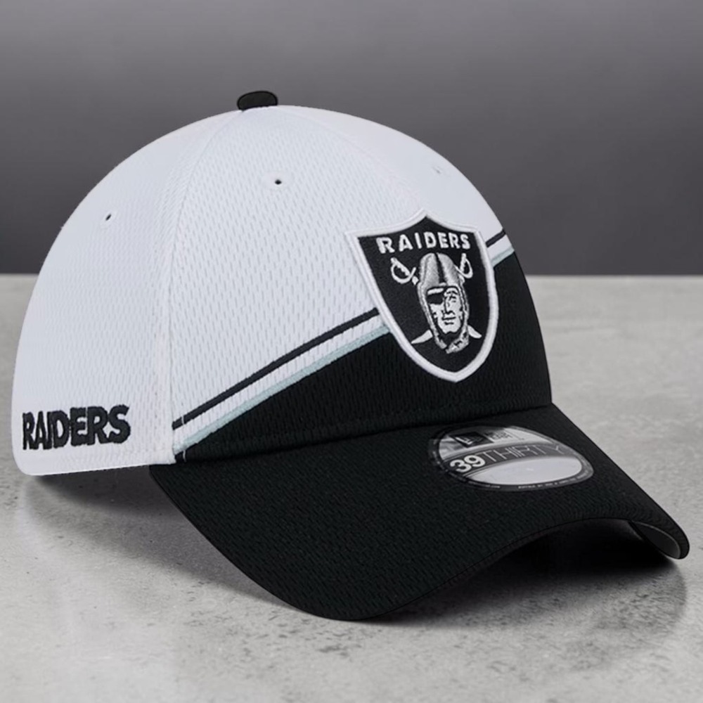 Las Vegas Raiders NFL Sideline Hat Black Gray New Era 39THIRTY L/XL Flex Fit NEW
